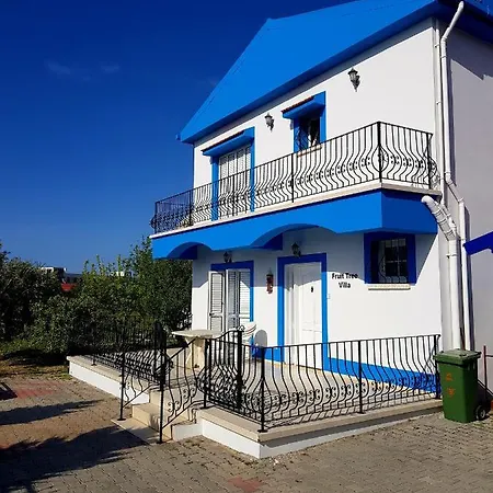 بيت للعطل Lapta *